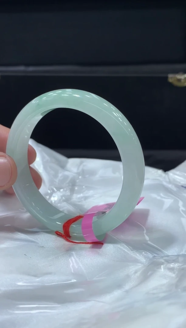 未镶嵌手镯翡翠翡翠手镯