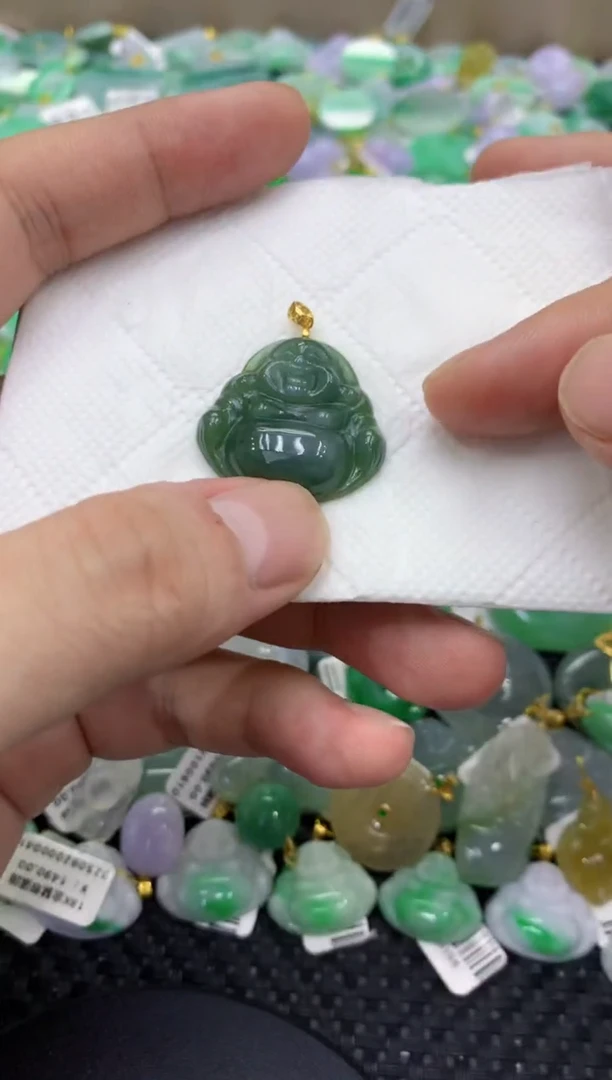 颈饰未镶嵌翡翠天然缅甸翡翠A货