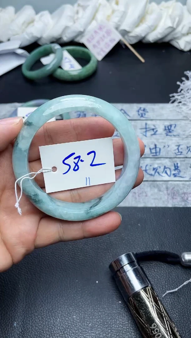 未镶嵌手镯翡翠11