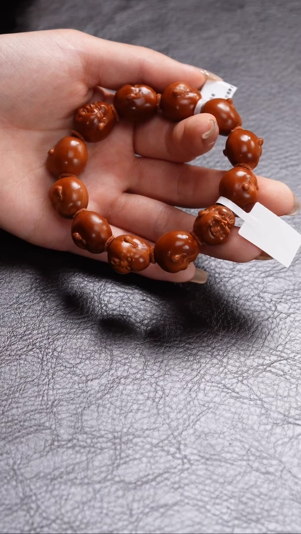 橄榄核吊坠加***天橄榄核