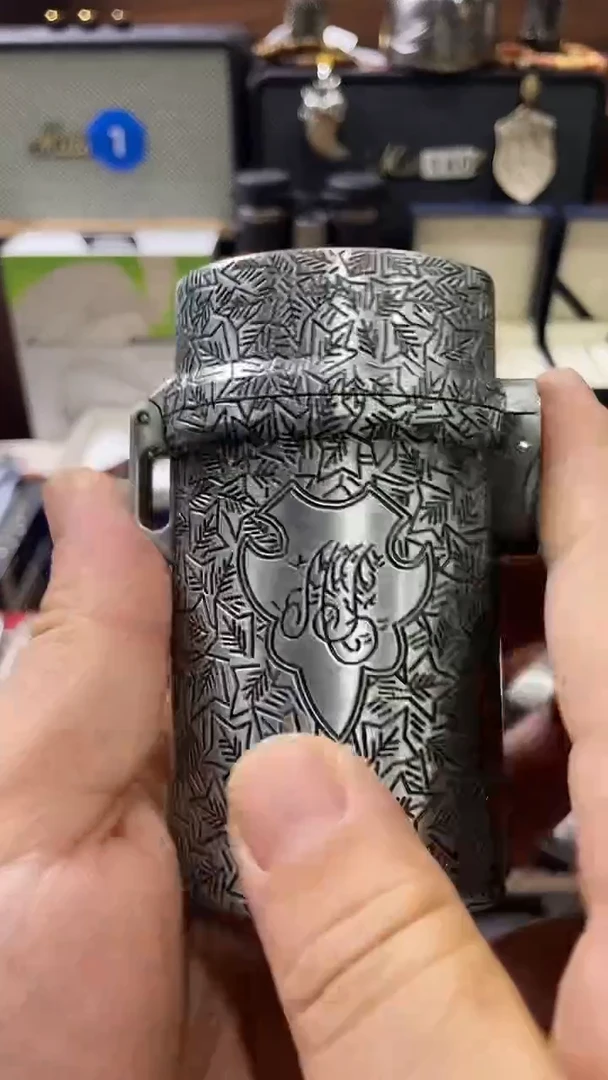 瓷片闪购商品 如图所示