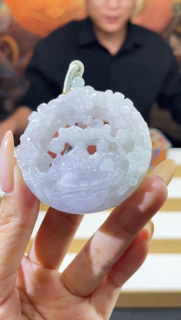 编织品翡翠雕刻饰品
