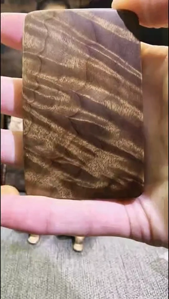 金丝楠无事牌手把件