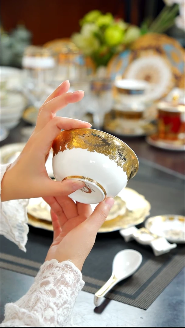 瓷片4.5英寸碗  1个