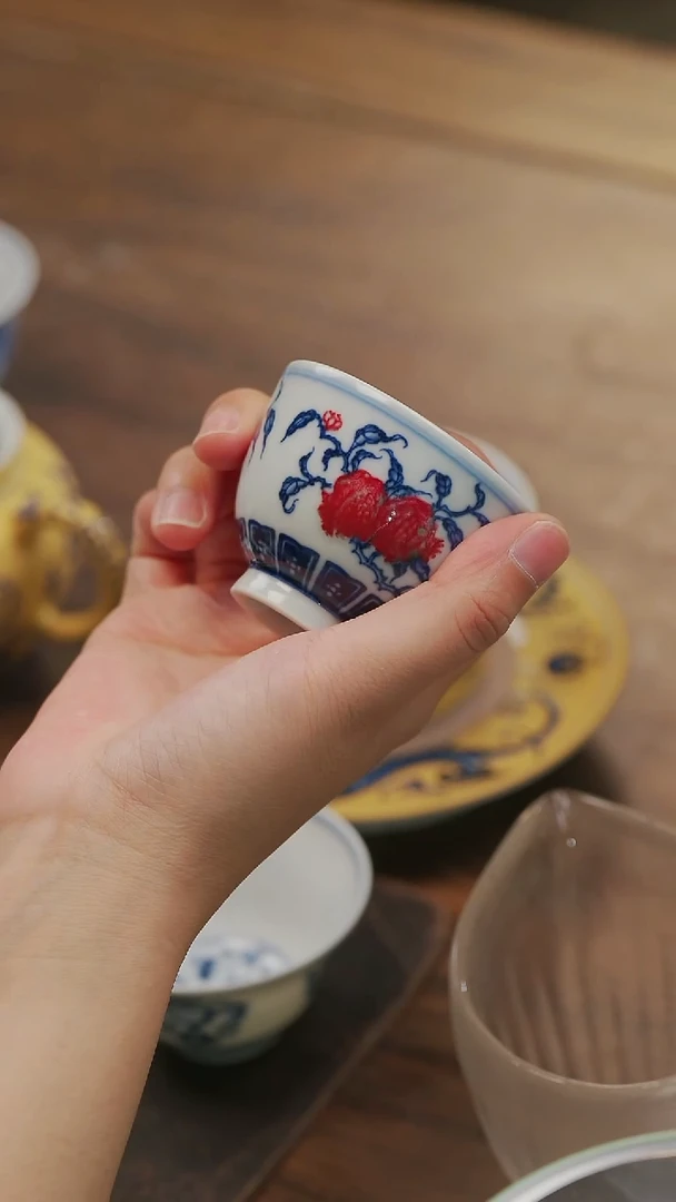 【闪购商品】快雪时晴釉里红三多杯