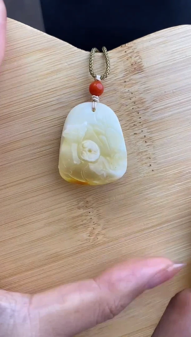 未镶嵌琥珀裸石10629095-吊坠