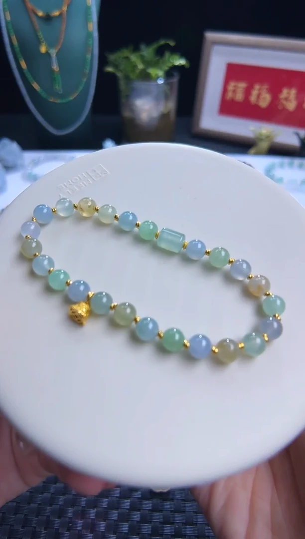 足金镶嵌手串翡翠两克左右足金！卡6圆珠马卡龙！正冰特色料！巨漏！