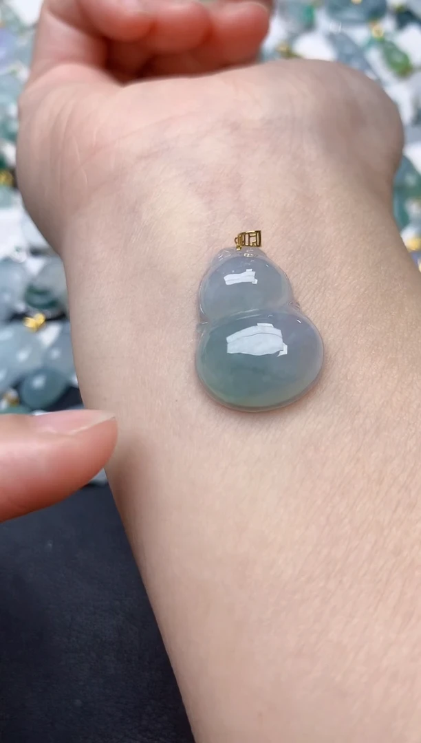 颈饰18K金镶嵌翡翠天然缅甸A货翡翠