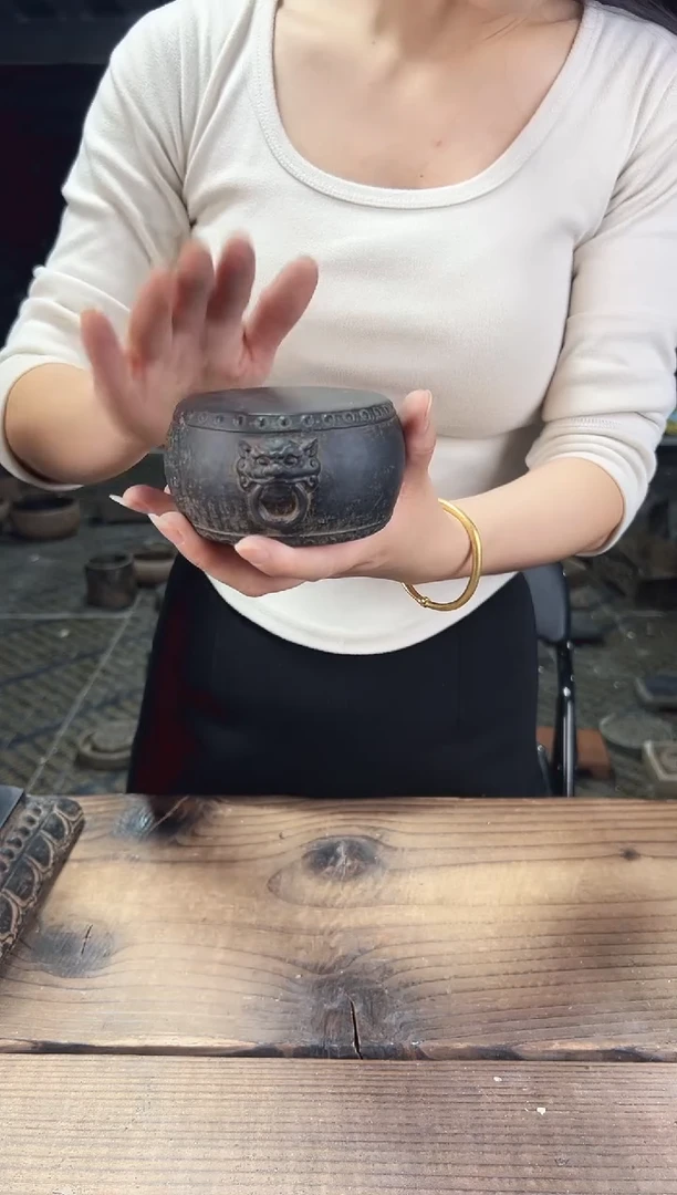 陶土【火山泥】兽头小鼓