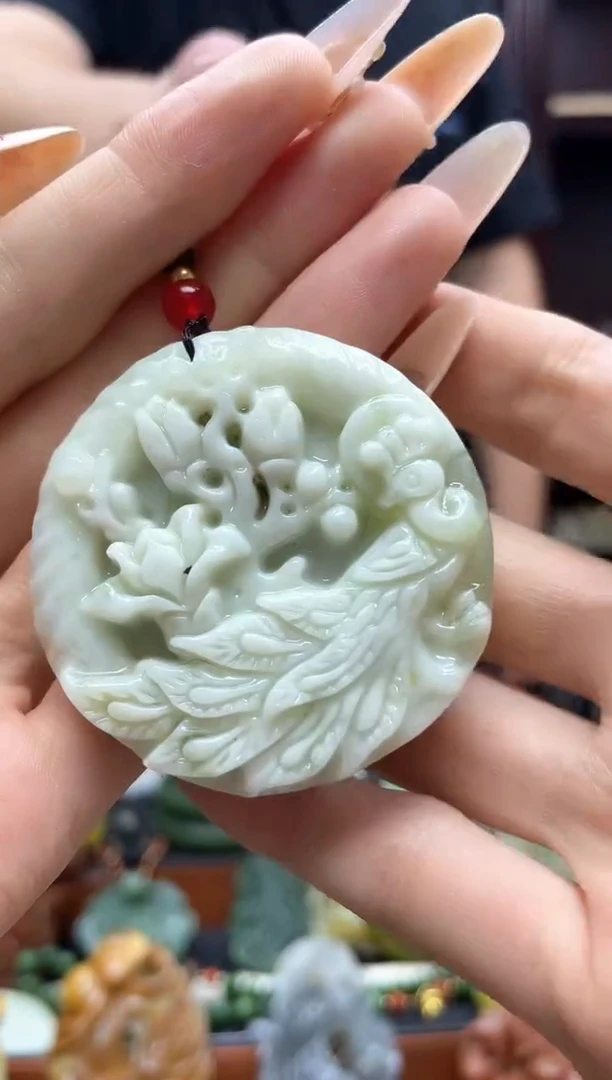 未镶嵌岫玉吊坠·