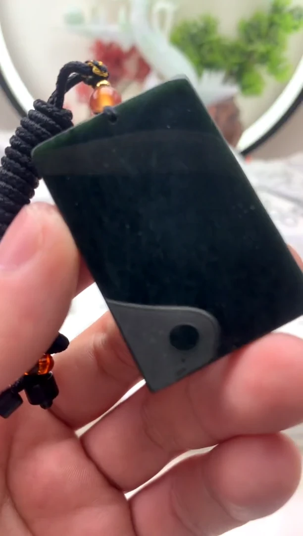 【闪购商品】和田玉颈饰未镶嵌无事牌