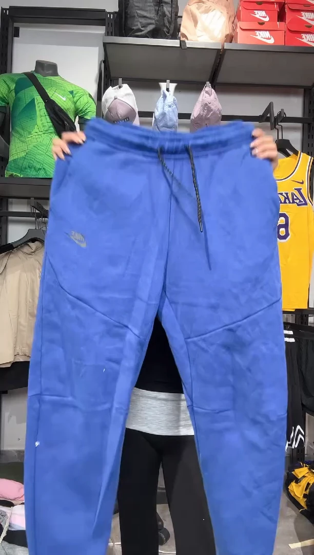 1176 编码 瑕疵款直播间过款为准 尺码