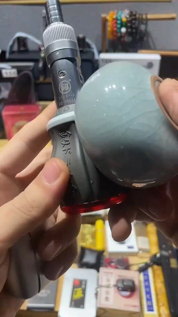 瓷片闪购商品 如图所示