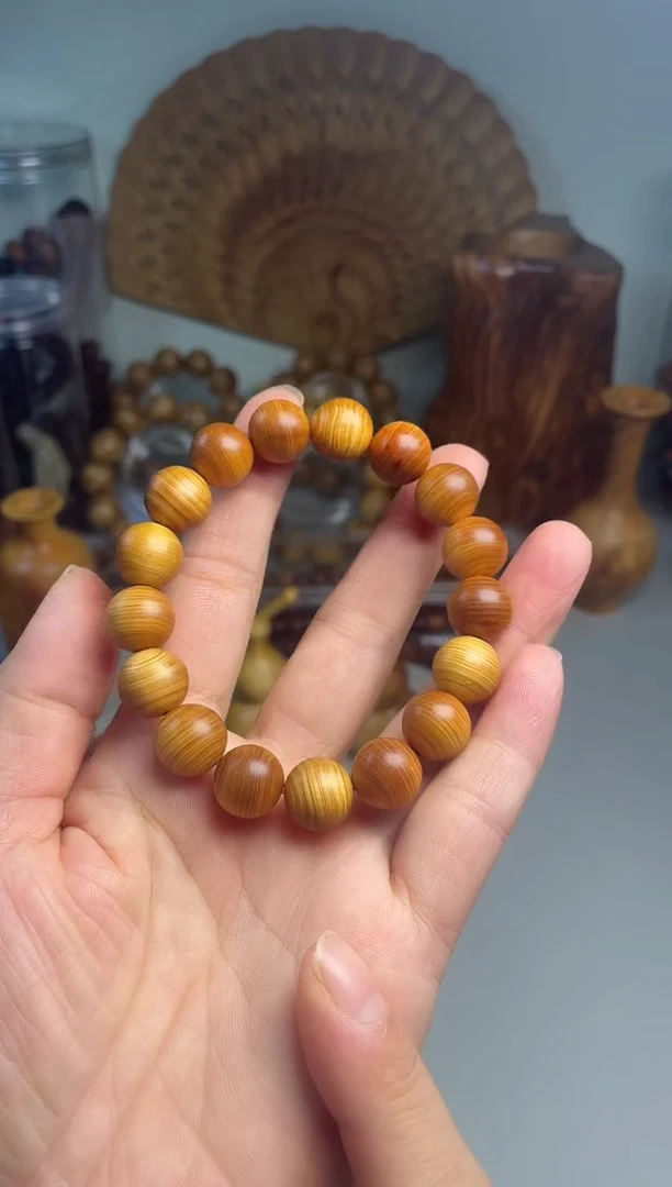 柏木（崖柏）太行崖柏干黑油1.2手串