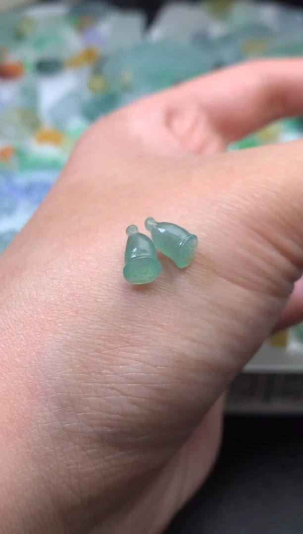 未镶嵌定制翡翠毛货
