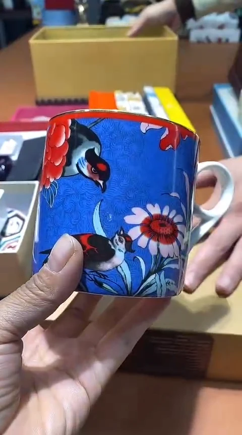 瓷片生活的本意就是开心@@1