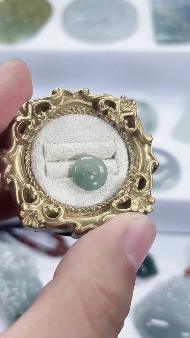 颈饰未镶嵌翡翠天然缅甸A货翡翠