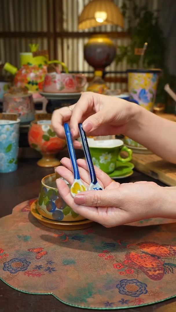 杯子景德镇高温釉下手绘陶瓷