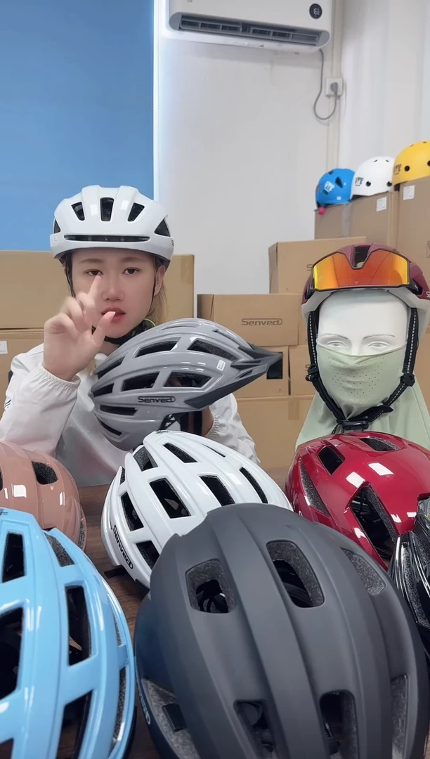 PEJD01灰色骑行头盔