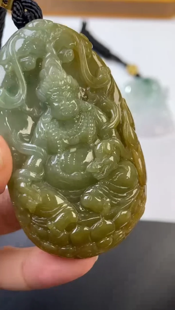 未镶嵌挂件翡翠375362     多人