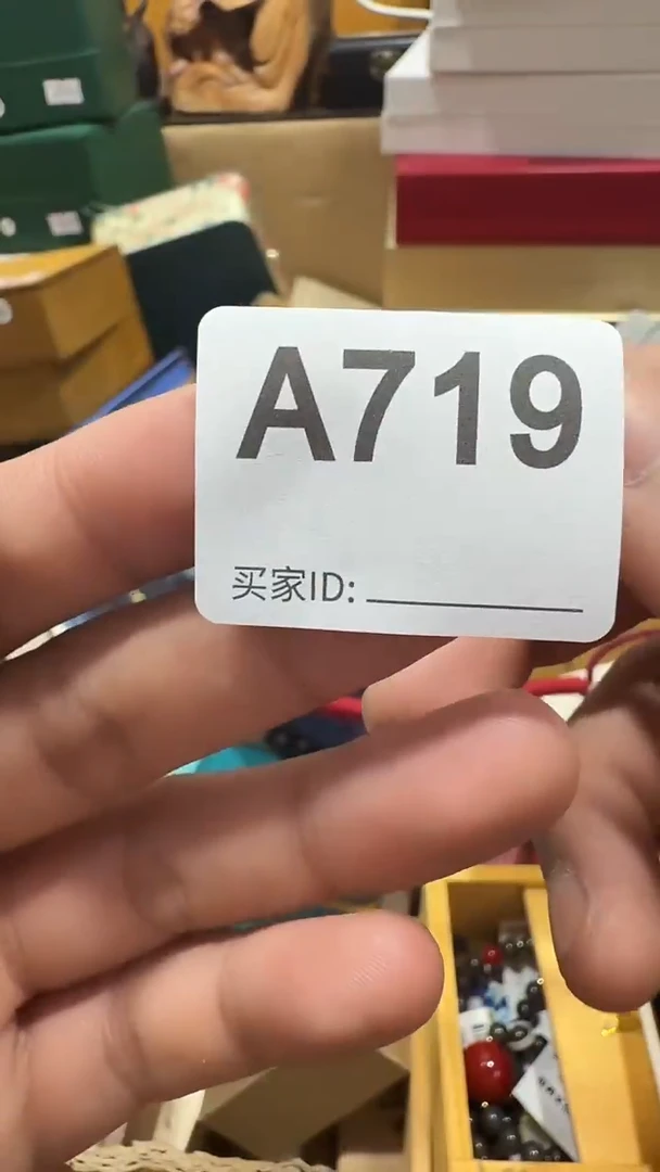 石英石铁合金用****0精美手手链链一个
