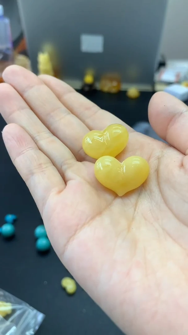 未镶嵌琥珀珠宝奇石188（2个