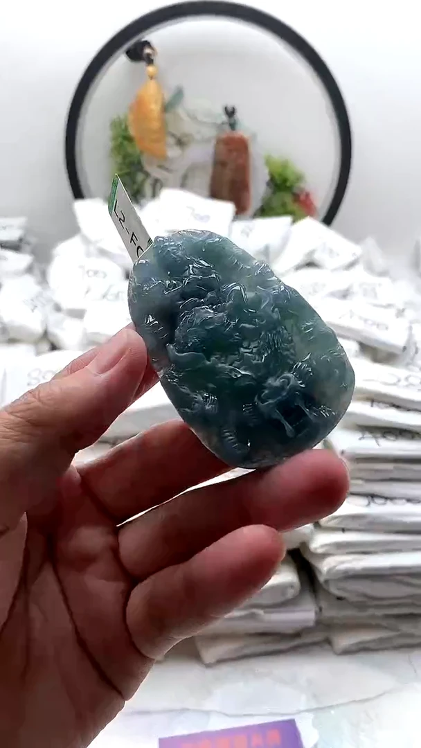 颈饰未镶嵌翡翠文殊