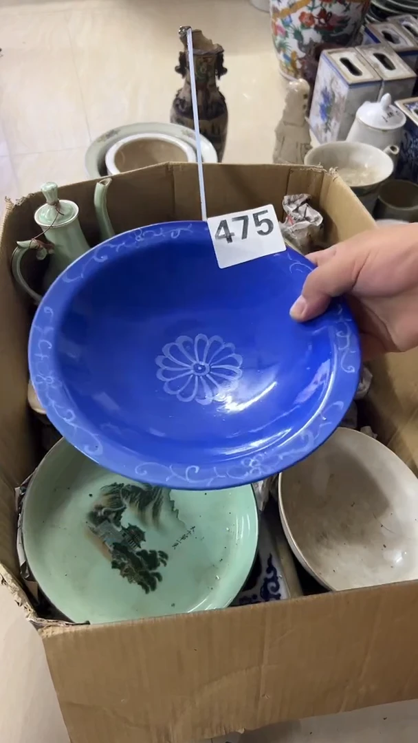 1有瑕疵的瓷器一单~~