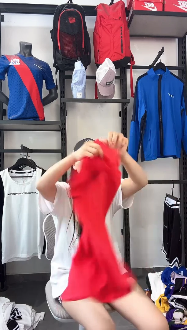 352·编码  耐克卫衣瑕疵修复以直播间过款为准 尺码·