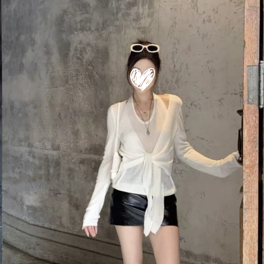 【超绝纸片感】 假两件系腰打底衫2025秋冬季新款高级慵懒长袖上衣