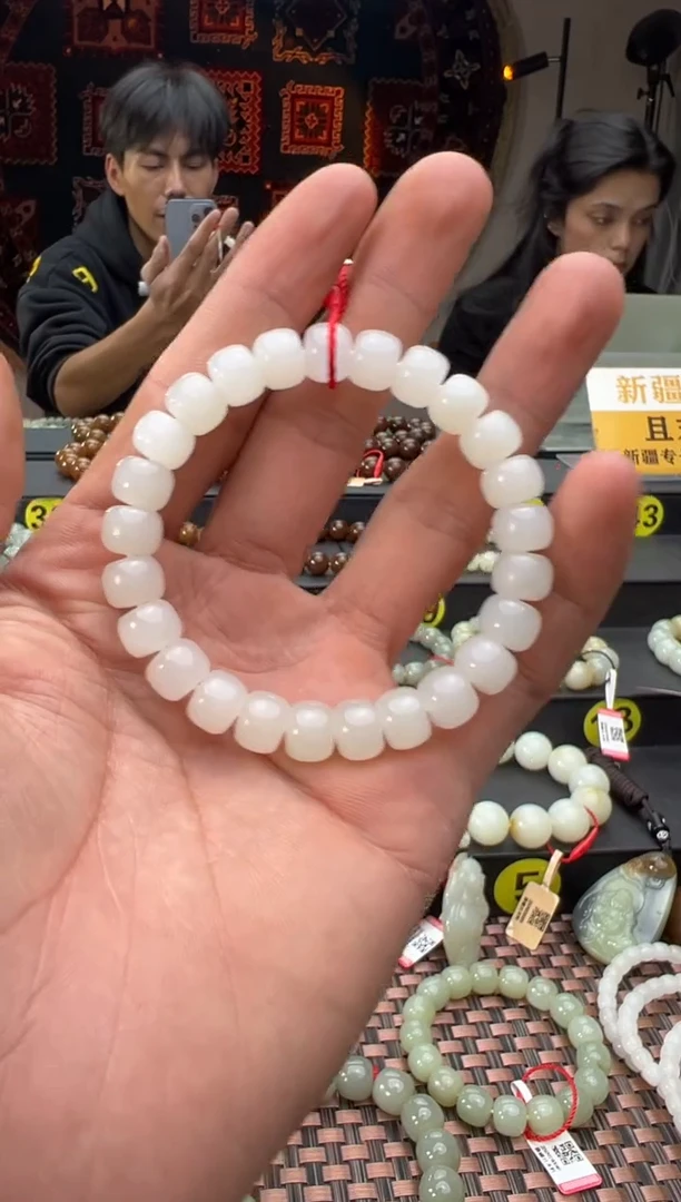 未镶嵌手串和田玉且末料天泰白玉算盘珠手串卡8*10