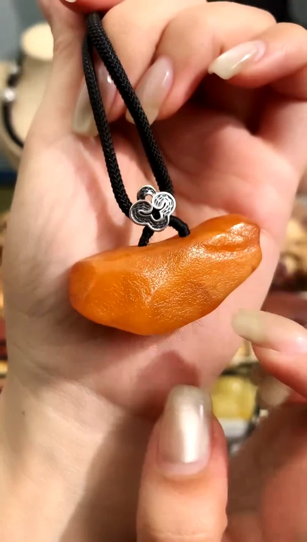 【闪购商品】蜜蜡裸石未镶嵌似玉