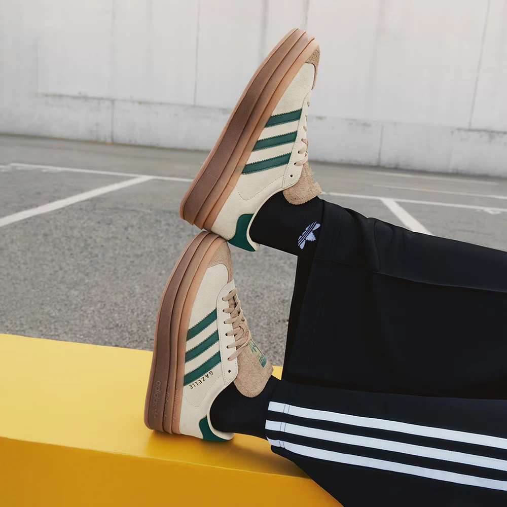 adidas/阿迪达斯三叶草女子胡麟鹏同款经典百搭德训鞋T头鞋ID7056