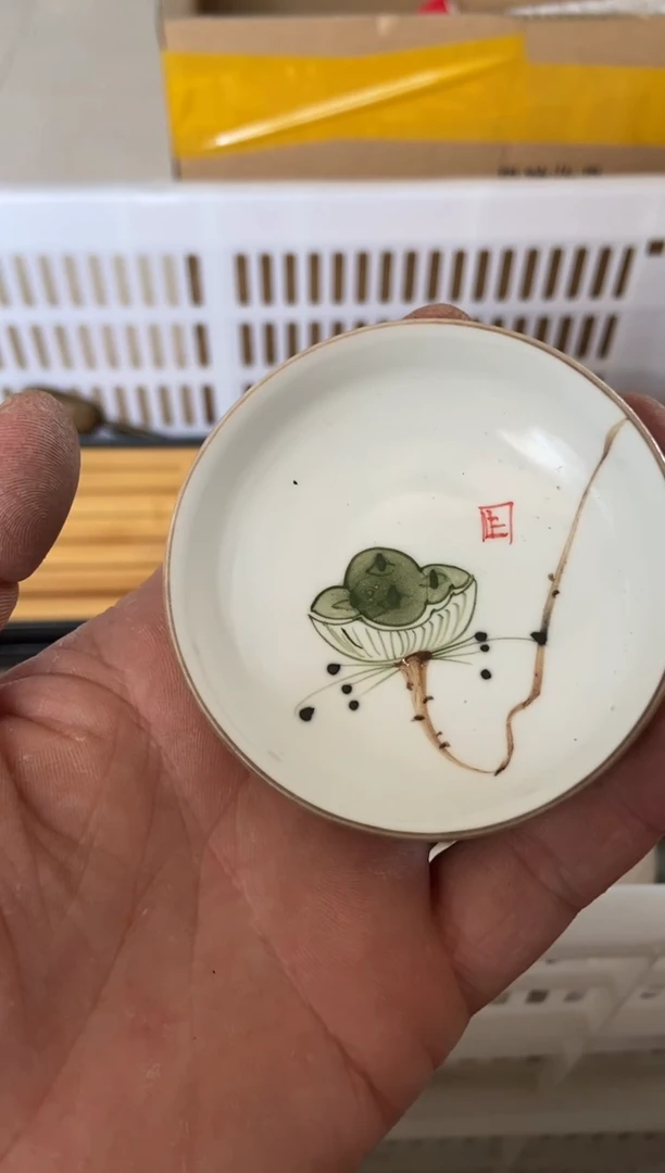 杯无运费险有瑕疵的摄影的产品有使用过的痕迹有点脏介意勿拍
