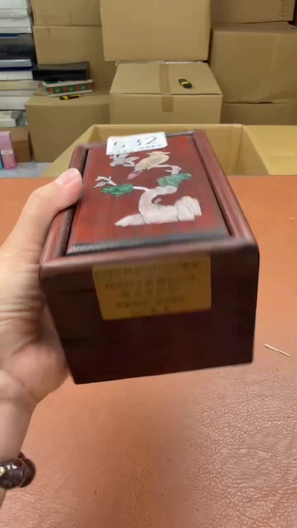 瓷片霞*点关注亮灯牌！谢谢亲的支持！532黑蚂蚁