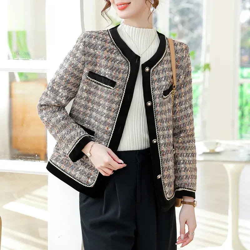 趣韵江南中年妈妈秋冬装小香风外套中老年女短款洋气时尚夹克上衣