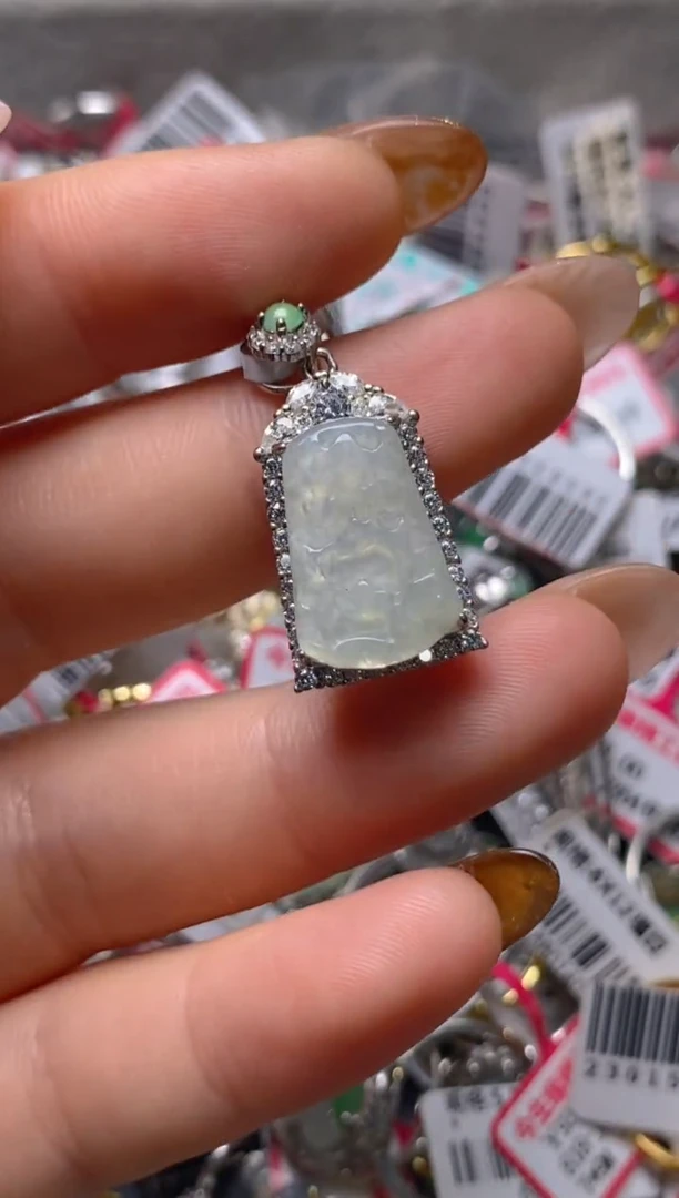 银S925镶嵌戒指翡翠百内无证书