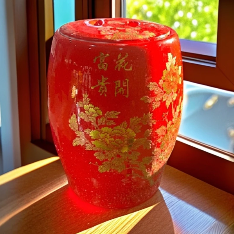 中国红牡丹陶瓷米缸（备）