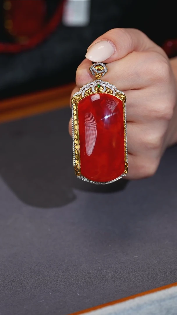 吊坠(不含链)18K金镶嵌南红玛瑙原矿DD-886