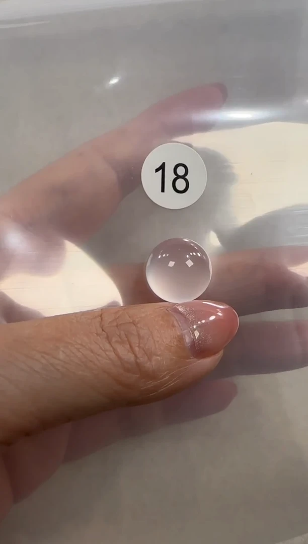 未镶嵌玛瑙/玉髓珠宝半成品七*原矿无优化无胶裂荔枝白冻戒面