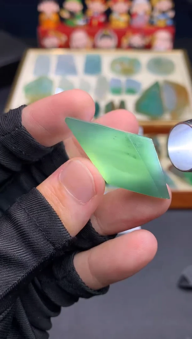 定制翡翠未镶嵌 天然翡翠裸石