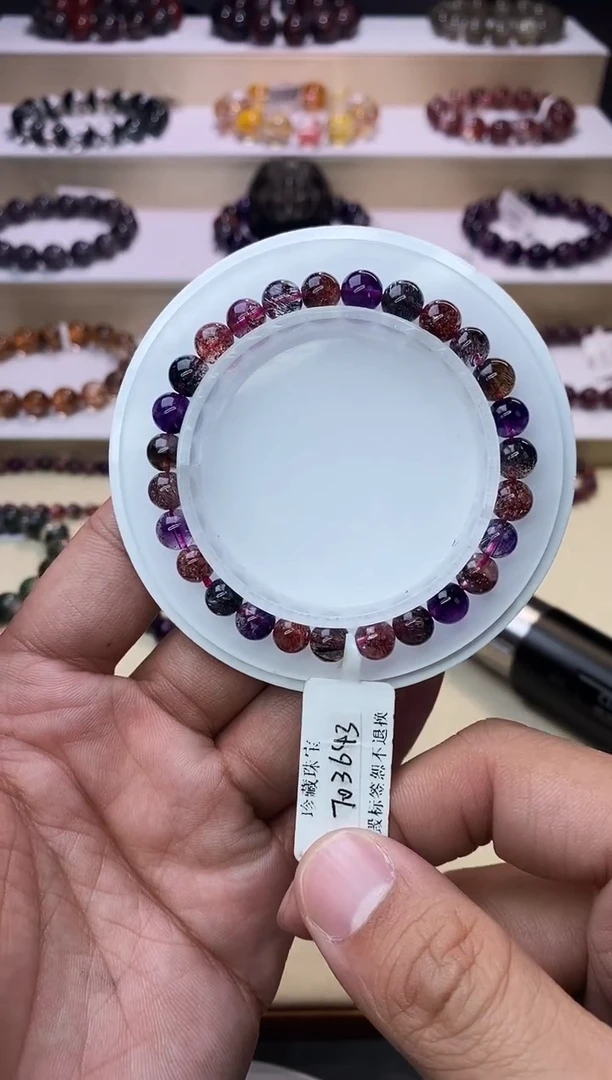 【闪购商品】水晶手链未镶嵌黑加仑超七单圈6m+