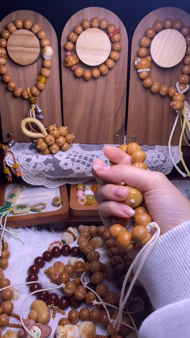 吊坠猴头核桃C****u全品原皮泡芙kt猫黄跑环悟道猫吊坠复古流苏