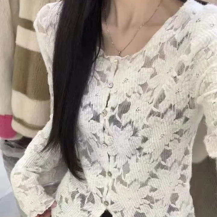 J1862 春季新款蕾丝设计感衬衫女百搭显瘦洋气上衣