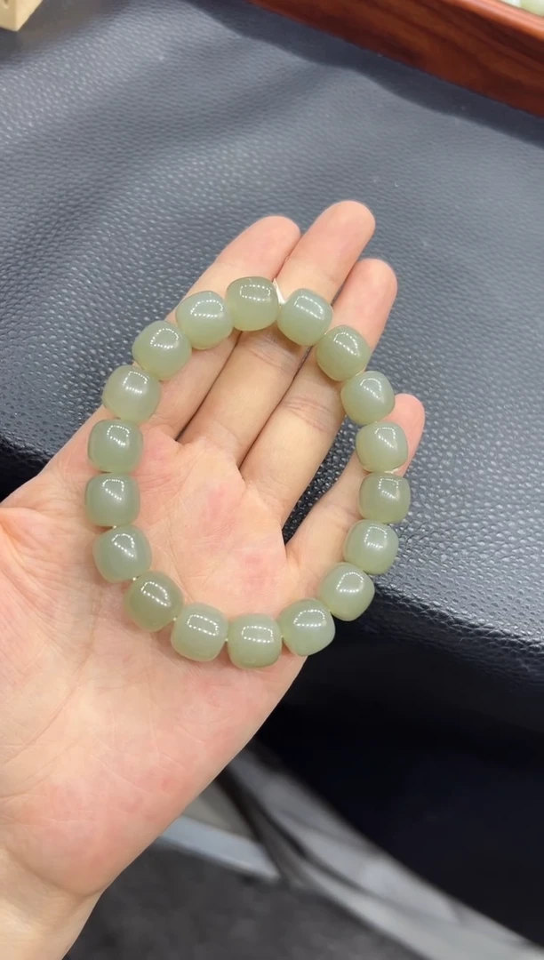 手串未镶嵌和田玉新疆和田玉且末料卡12老型手串百搭时尚