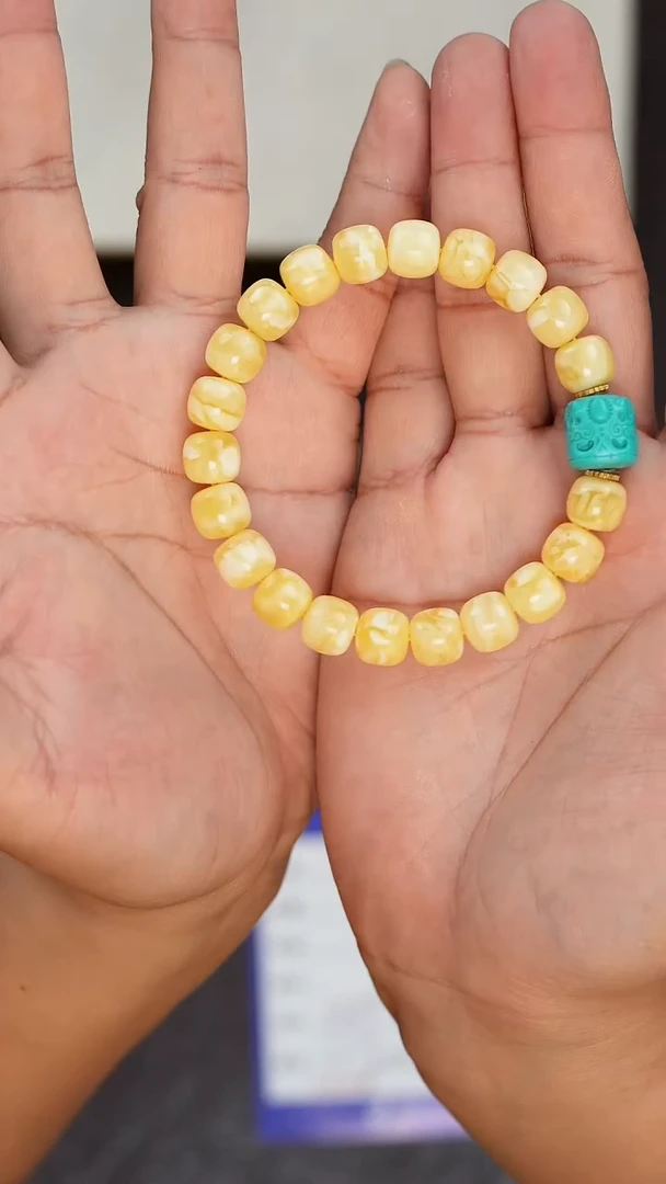 【闪购商品】蜜蜡裸石未镶嵌蜜蜡手串