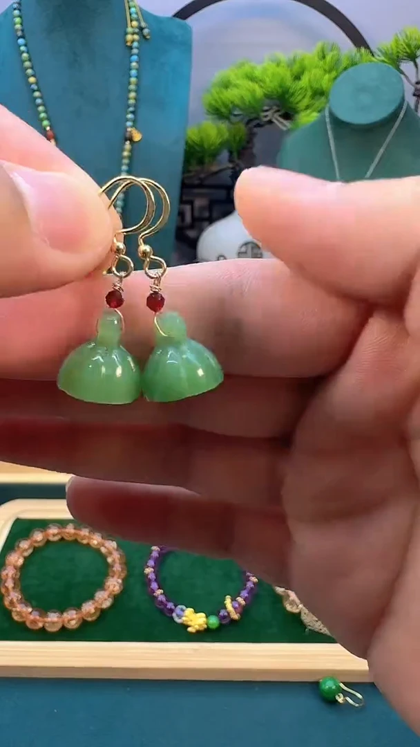 和田玉14K金镶嵌耳饰E59