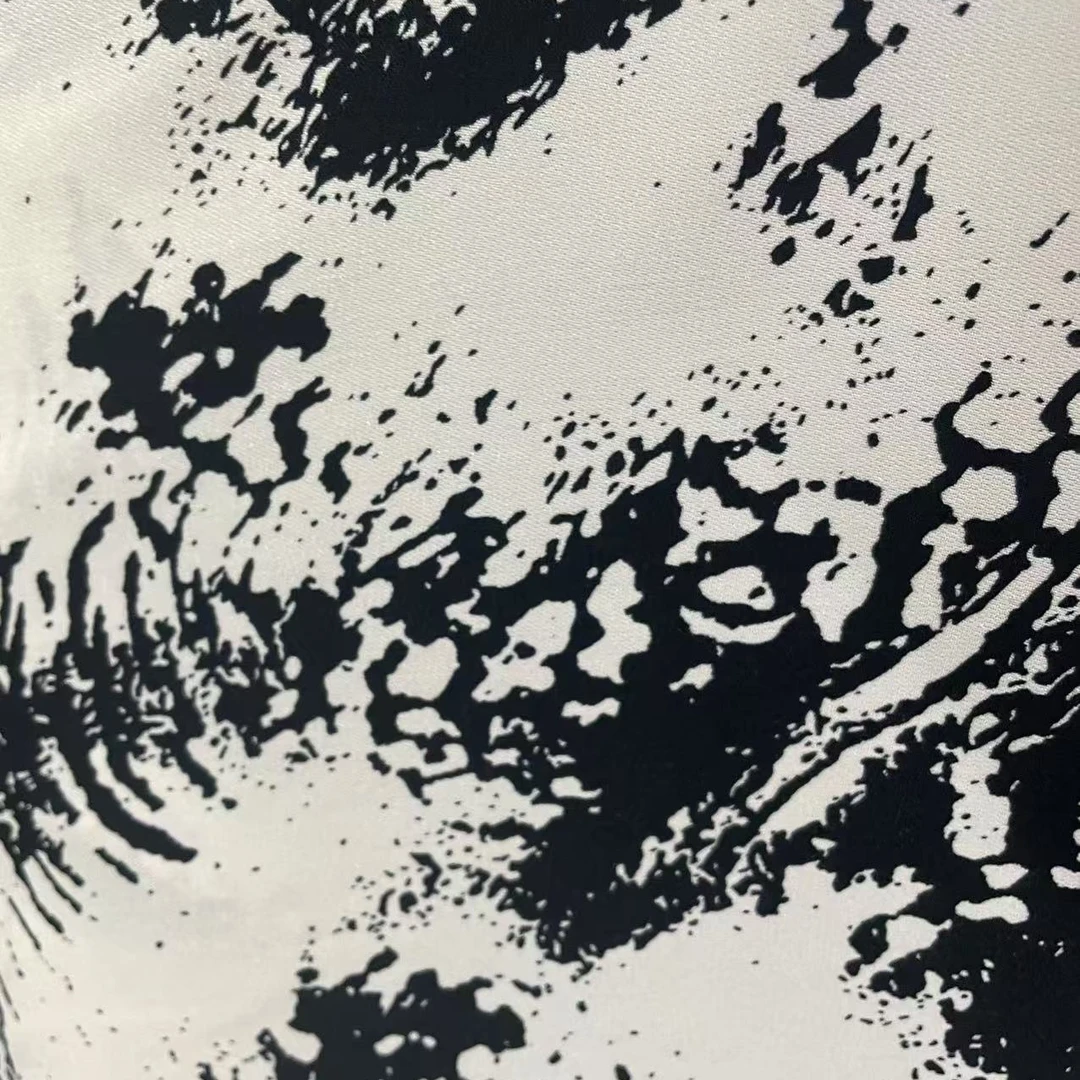 黑白水墨冰丝缎夏季时装时尚面料（不支持7天无理由）