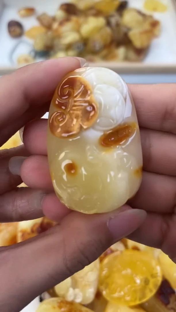 未镶嵌琥珀裸石天然琥珀蜜蜡