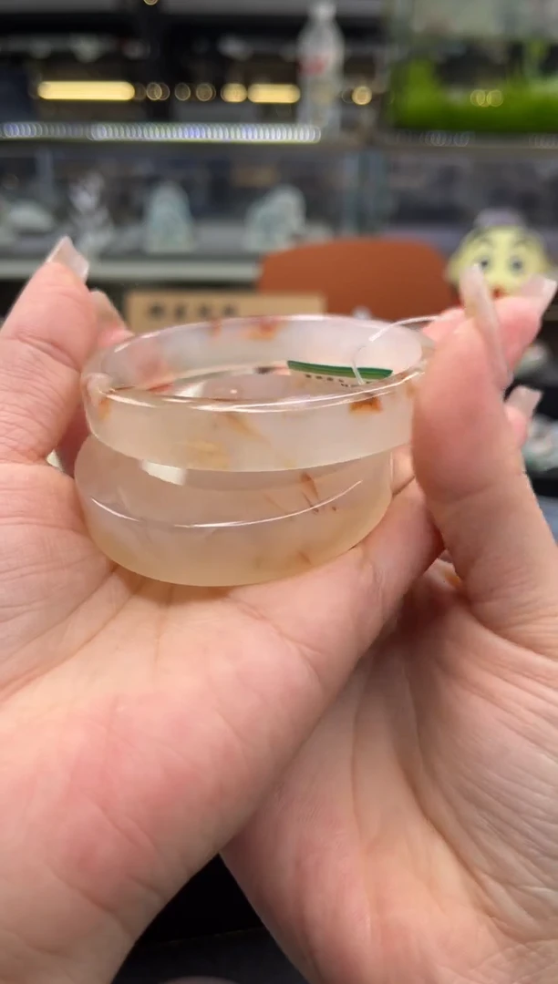 未镶嵌手镯石英质玉尘*丷圈口（赠品镯心）